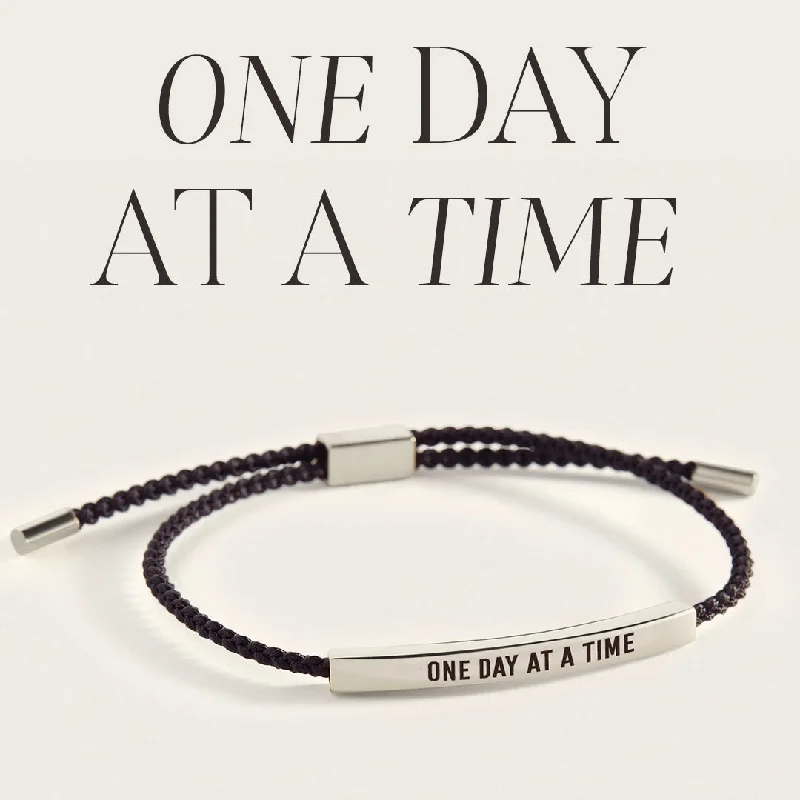 One Day at a Time Inspire Bracelet