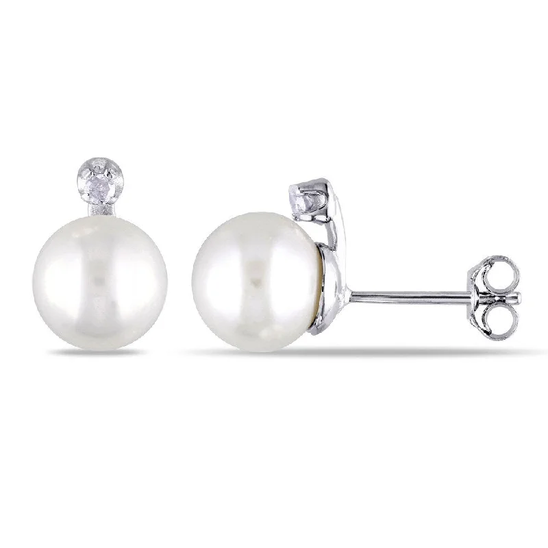 Miadora Sterling Silver Freshwater Pearl and Diamond Earrings (8-8.5 mm)