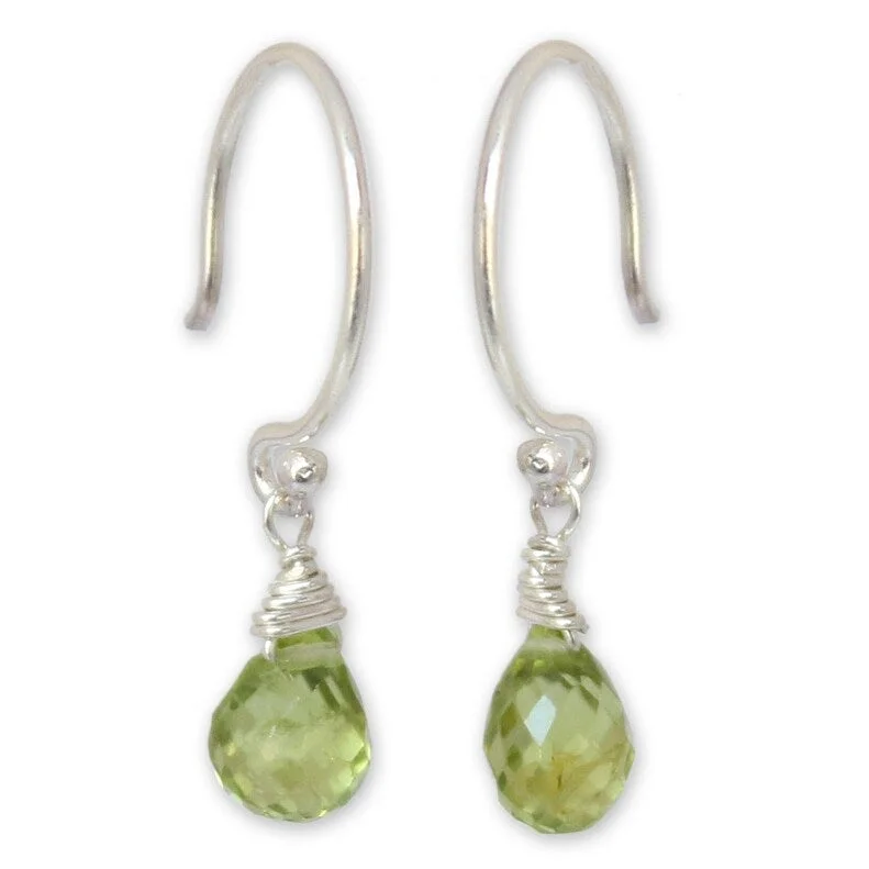 Novica Handmade Dewdrops Peridot Earrings (Thailand)